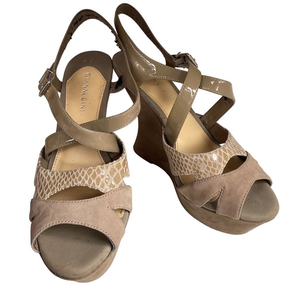 9.5 Gianni‎ Bini Wedge Sandals Criss Cross Ankle Strap Heels Taupe Snake *FLAW* - Picture 1 of 9